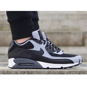 📍SOLD📍Nike Air Max 90 Essential Wolf Grey 2018 537384-053 sz 9